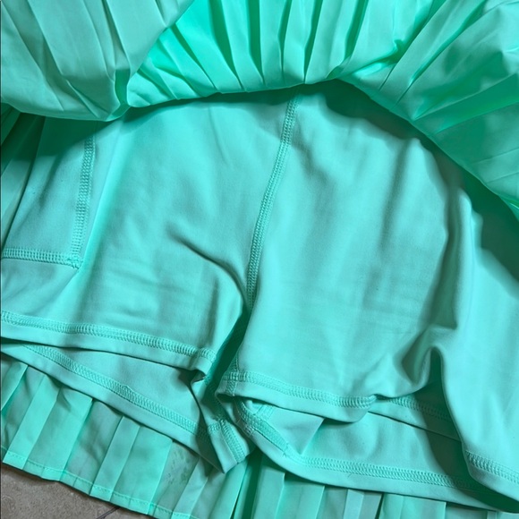 💕Fabletics Light Green Activewear skort dress💕 - Picture 4 of 6